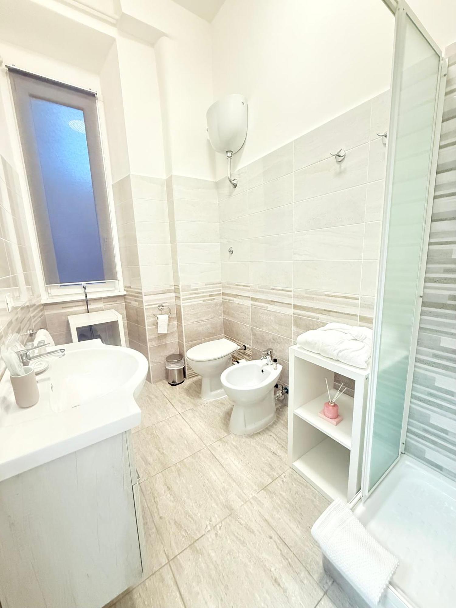 The House Of Brindisi Bed & Breakfast Rome Exterior photo